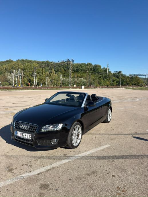 Audi A5 Cabrio 2,0 TDI, fotografija 2