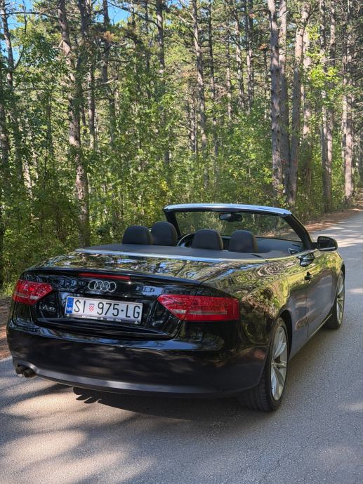 Audi A5 Cabrio 2,0 TDI, fotografija 6