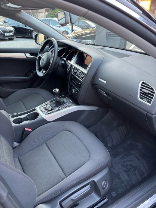 Audi A5 Sportback 2,0 TDI 1.vl.,128,665km!, fotografija 17