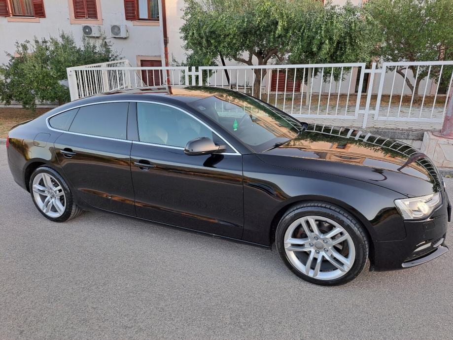 Audi A5 Sportback 2,0 TDI automatik S-line, fotografija 4