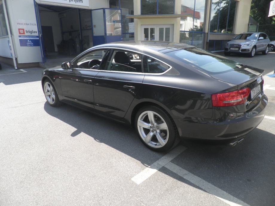 Audi A5 Sportback 2.0TDI, MULTITRONIC, 105kw, XENON, 04/2011., 1.vl