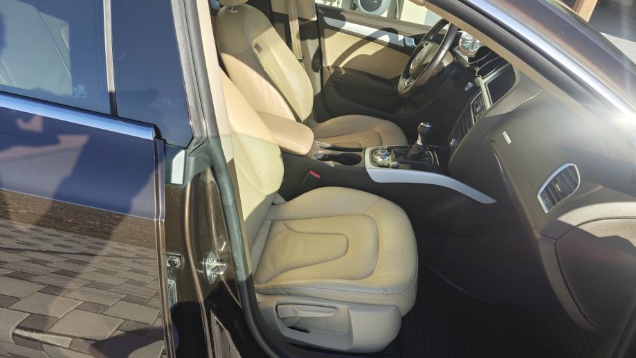 Audi A5 Sportback 2,0 TDI, reg 1 god, servisna, kao nov, fotografija 12