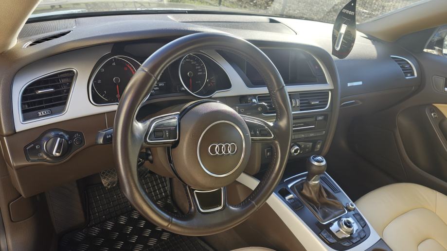 Audi A5 Sportback 2,0 TDI, reg 1 god, servisna, kao nov, fotografija 13