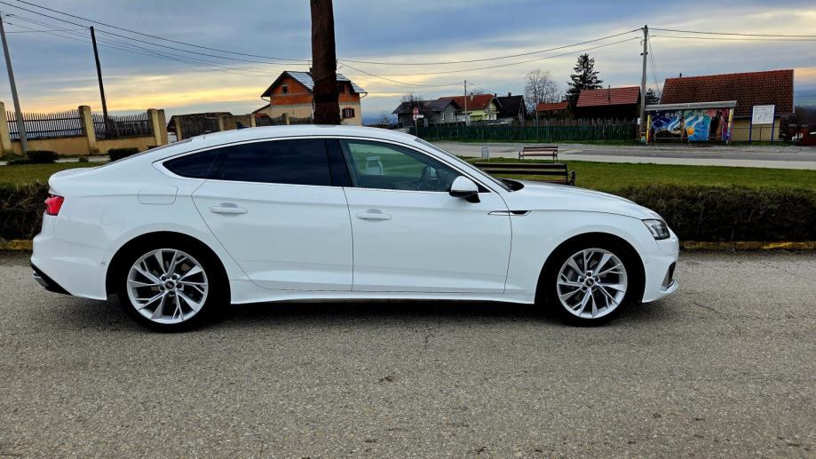 Audi A5 Sportback 40 TDI automatik, fotografija 2