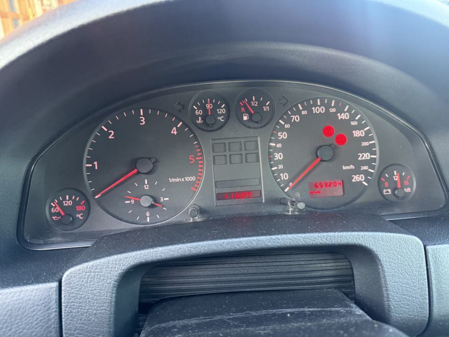 Audi A6 1,9 TDI, fotografija 6