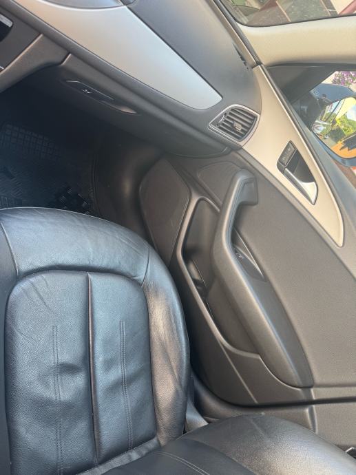 Audi A6 2,0 TDI automatik, fotografija 7