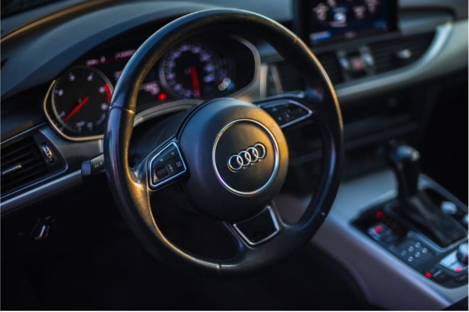 Audi A6 3,0 TDI automatik, fotografija 12