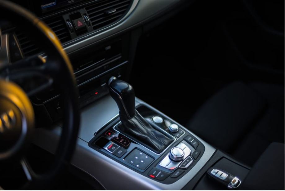 Audi A6 3,0 TDI automatik, fotografija 13
