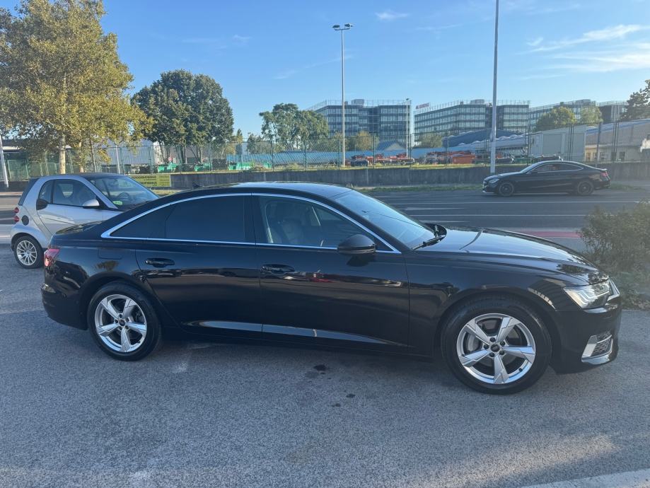 Audi A6 45 TFSI UPRAVO SERVISIRAN, NIKAD UDAREN, fotografija 4