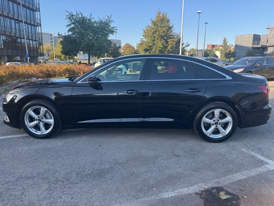 Audi A6 45 TFSI UPRAVO SERVISIRAN, NIKAD UDAREN, fotografija 12