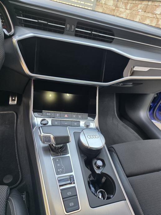 Audi A6 c8 50 TFSIe s-line, fotografija 9