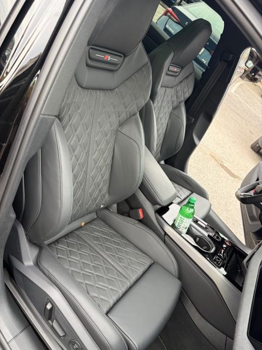 Audi A6 Avant 2.0 Turbo Hybrid 2025. Ful oprema, 10.800 km, 83.000 €, fotografija 9