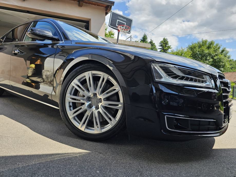 Audi A8 4.0 TFSI | 42.000 km | 435 ks, fotografija 5