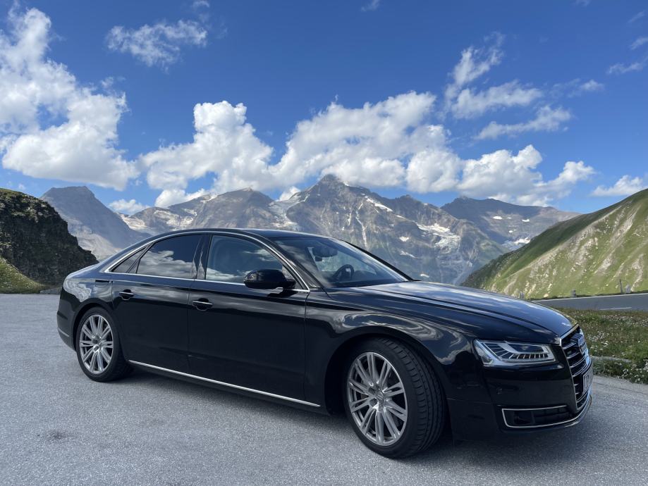 Audi A8 4.0 TFSI | 42.000 km | 435 ks, fotografija 2