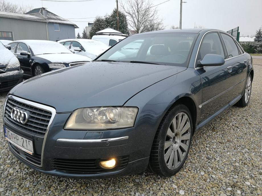 Audi a8 v8