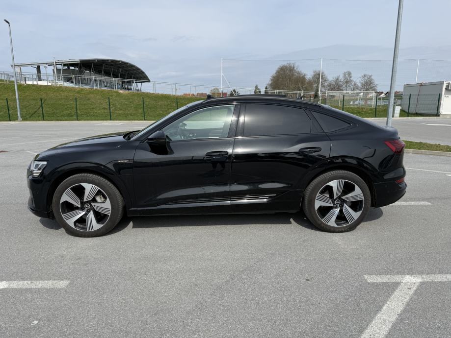 Audi E-tron 55 quattro advanced ~HUD~MATRIX LED~VIRTUAL~B&O~360/3D kam, fotografija 4