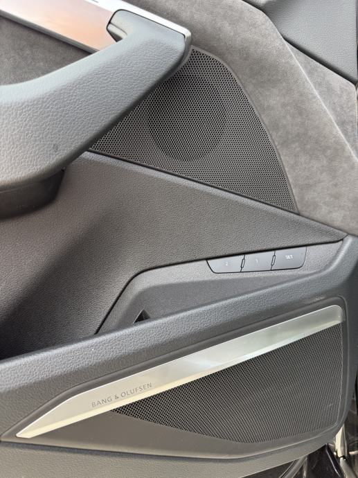 Audi E-tron 55 quattro advanced ~HUD~MATRIX LED~VIRTUAL~B&O~360/3D kam, fotografija 16