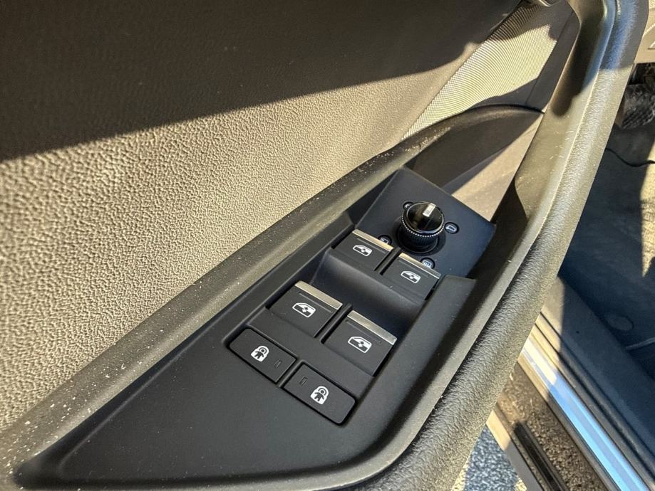 Audi e-tron 55 quattro automatik, fotografija 9
