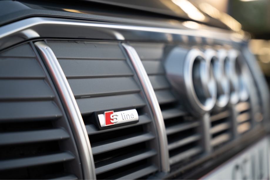 Audi E-tron Sportback 3x S-line, fotografija 8
