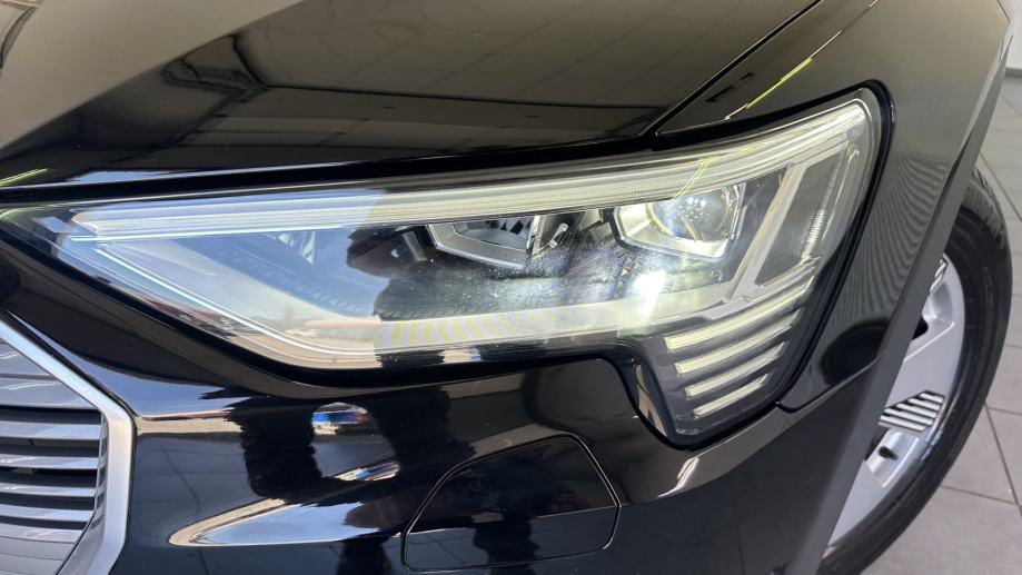 Audi e-tron S line quattro 55.NEMŠKI+4ALU.KAMERA.KUKA.NAVI.LED.OGR.SE, fotografija 6