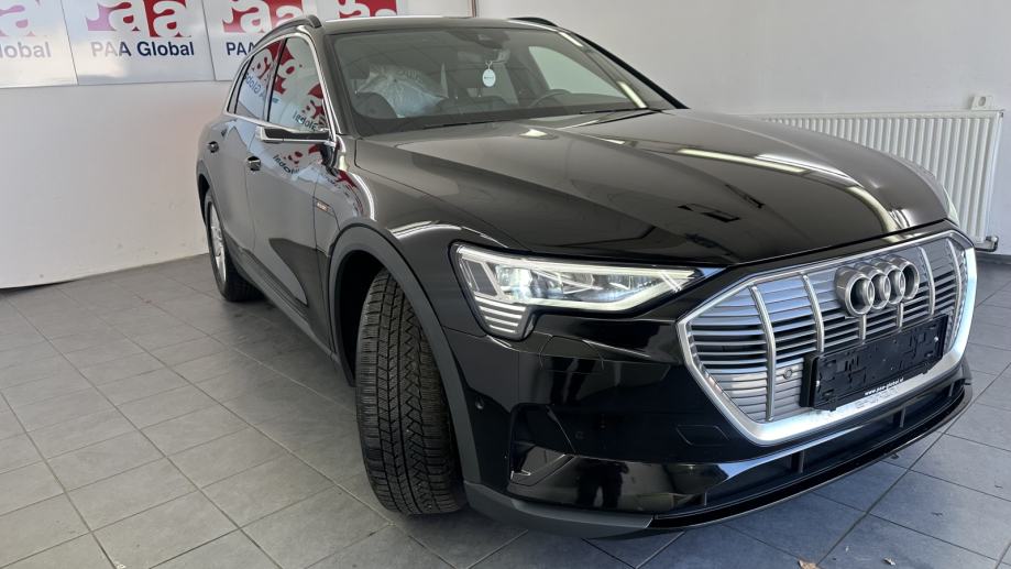 Audi e-tron S line quattro 55.NEMŠKI+4ALU.KAMERA.KUKA.NAVI.LED.OGR.SE, fotografija 2