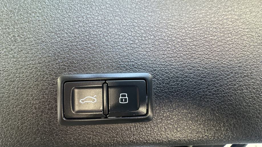 Audi e-tron S line quattro 55.NEMŠKI+4ALU.KAMERA.KUKA.NAVI.LED.OGR.SE, fotografija 18