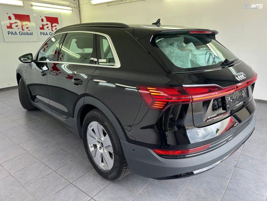 Audi e-tron quattro 50 electric 230kW.NEMAČKI+4ALU.KAMERA.LED, fotografija 5