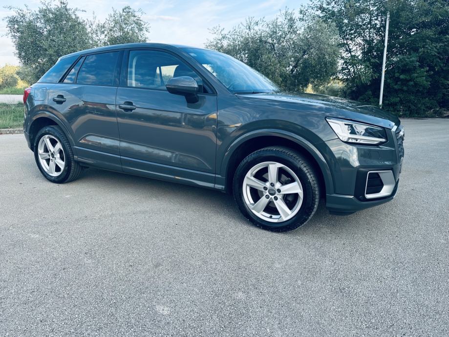 Audi Q2 - 1.5 benzin (150 KS) 35TFSI SPORT, automatik, 2019, fotografija 9