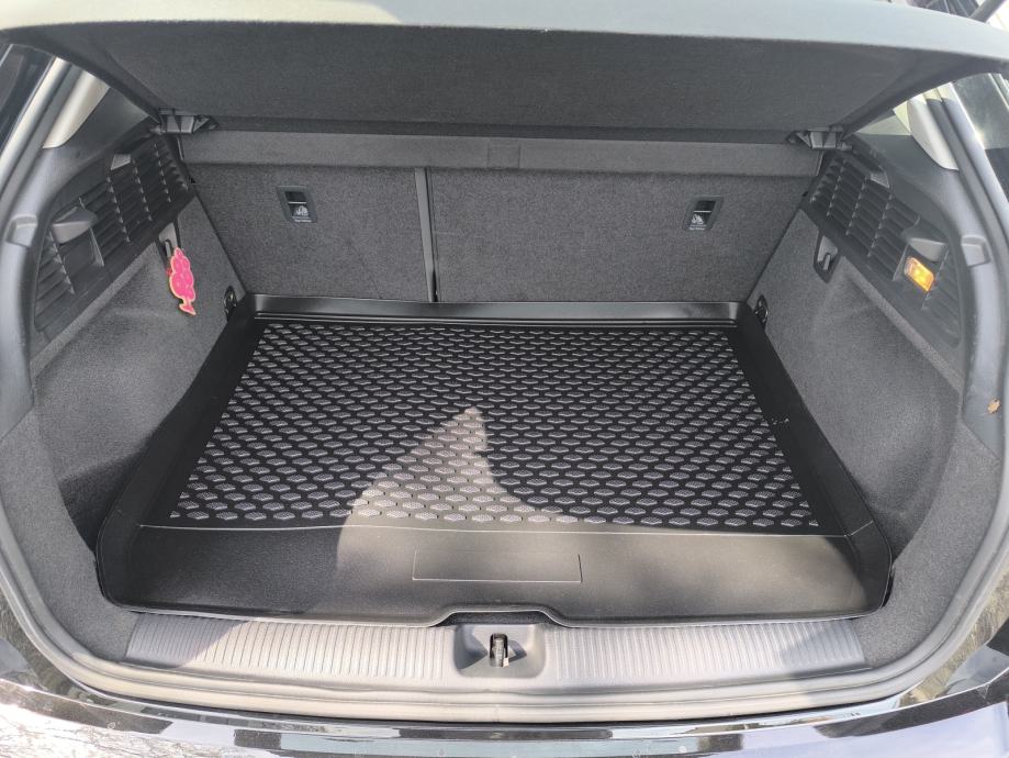 Audi Q2 1,6 TDI DSG Stronic, fotografija 16