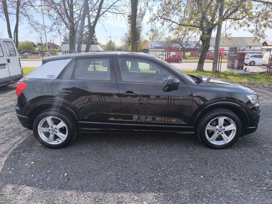 Audi Q2 1,6 TDI DSG Stronic, fotografija 4