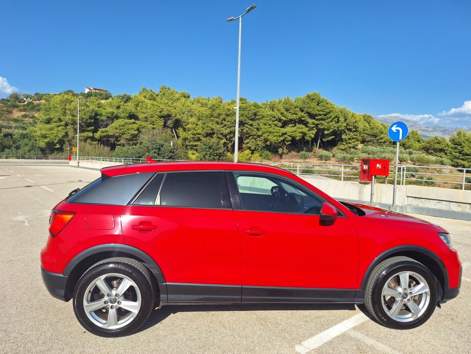 Audi Q2 1,6 TDI, fotografija 3
