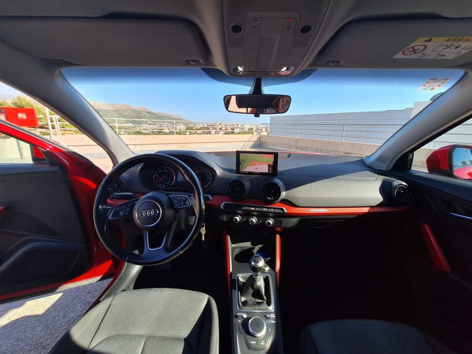 Audi Q2 1,6 TDI, fotografija 12