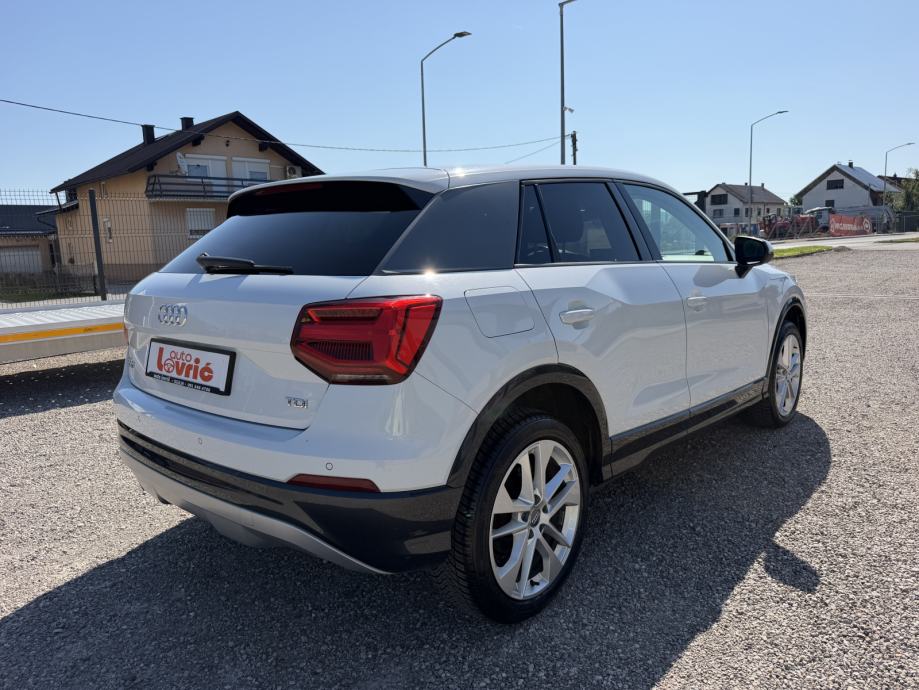 Audi Q2 1,6 TDI Sport edition - NAVIGACIJA - KAMERA - GARANCIJA, fotografija 2