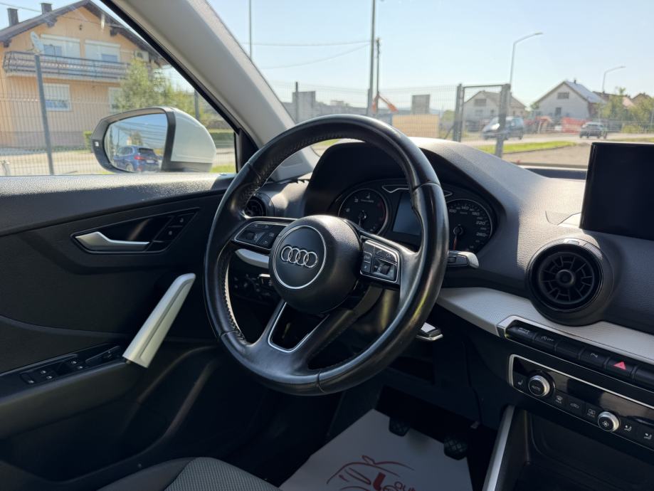 Audi Q2 1,6 TDI Sport edition - NAVIGACIJA - KAMERA - GARANCIJA, fotografija 14