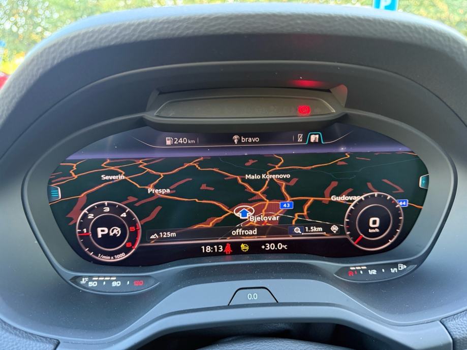 Audi Q2 30 TDI automatik,VIRTUAL,NAVI,LED,KAMERA,KOŽA,2 SETA KOTAČA, fotografija 19
