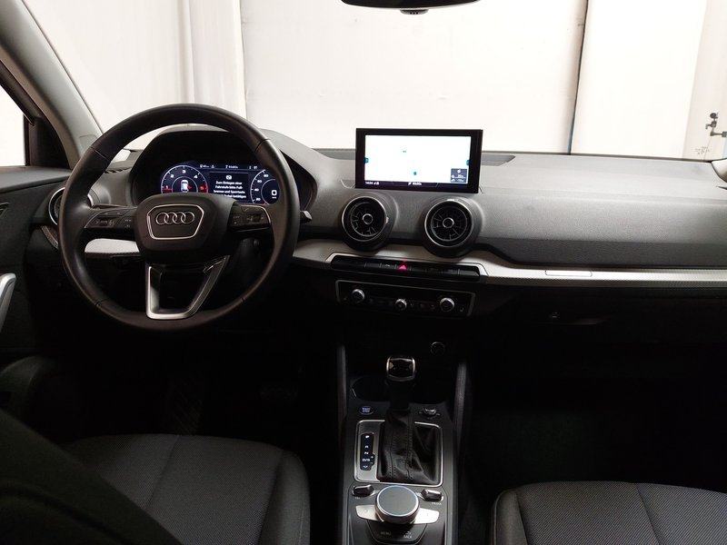 Audi Q2 30 TDI S line automatik • ACC • LED, fotografija 16