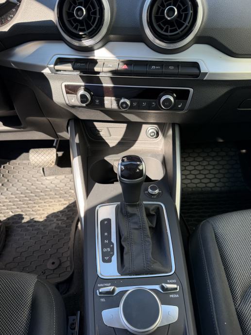 Audi Q2 30 TDIS tr- automatik Edition 10 NIJE UVOZ 1.REG. U RH, fotografija 7