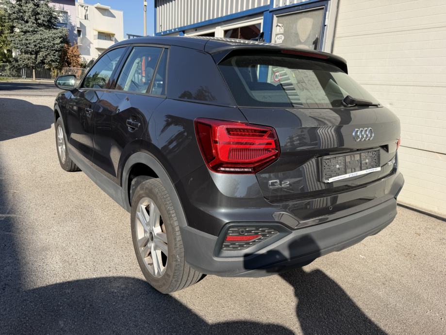Audi Q2 30 TDIS tr- automatik Edition 10 NIJE UVOZ 1.REG. U RH, fotografija 5