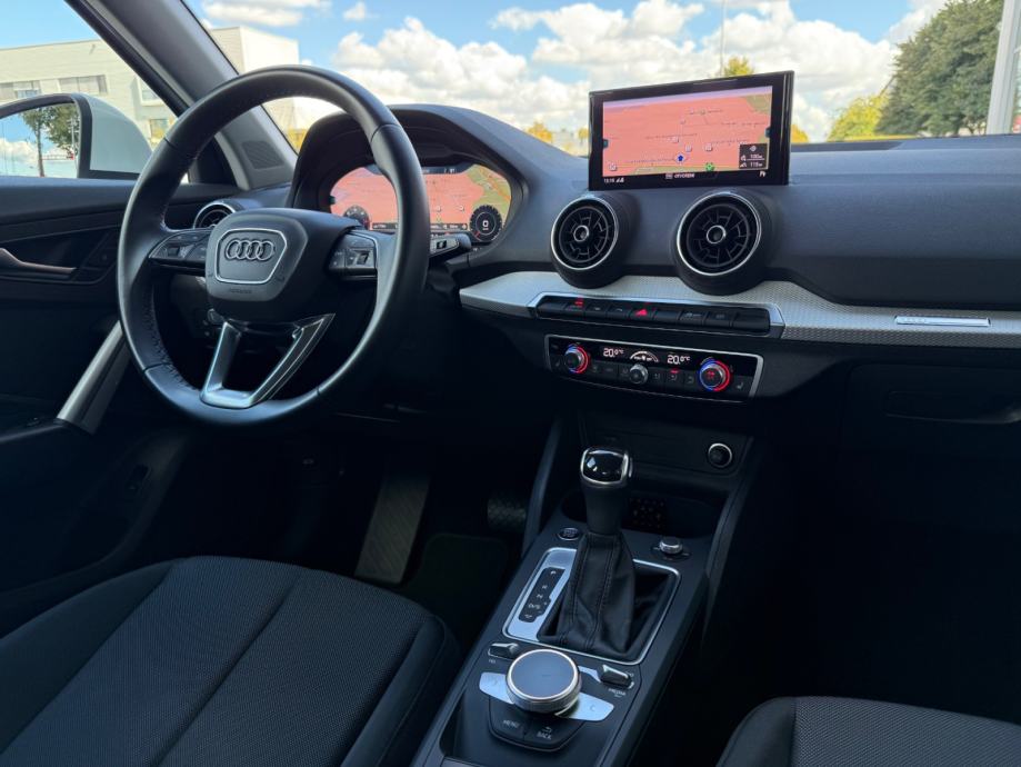 Audi Q2 30TDI S-TRONIC S-LINE °VIRTUAL°NAVI°KAMERA°ADAPTIVNI TEMPOMAT°, fotografija 13