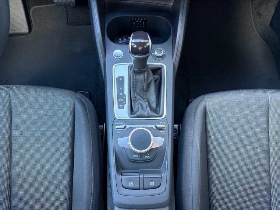 Audi Q2 30TDI S-TRONIC S-LINE °VIRTUAL°NAVI°KAMERA°ADAPTIVNI TEMPOMAT°, fotografija 15
