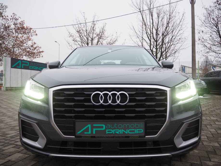 Audi Q2 30TFSI S-Tronic ˝DESIGN˝ LED/TEMP/PANO/NAVI/AMB/KEYLESS GO