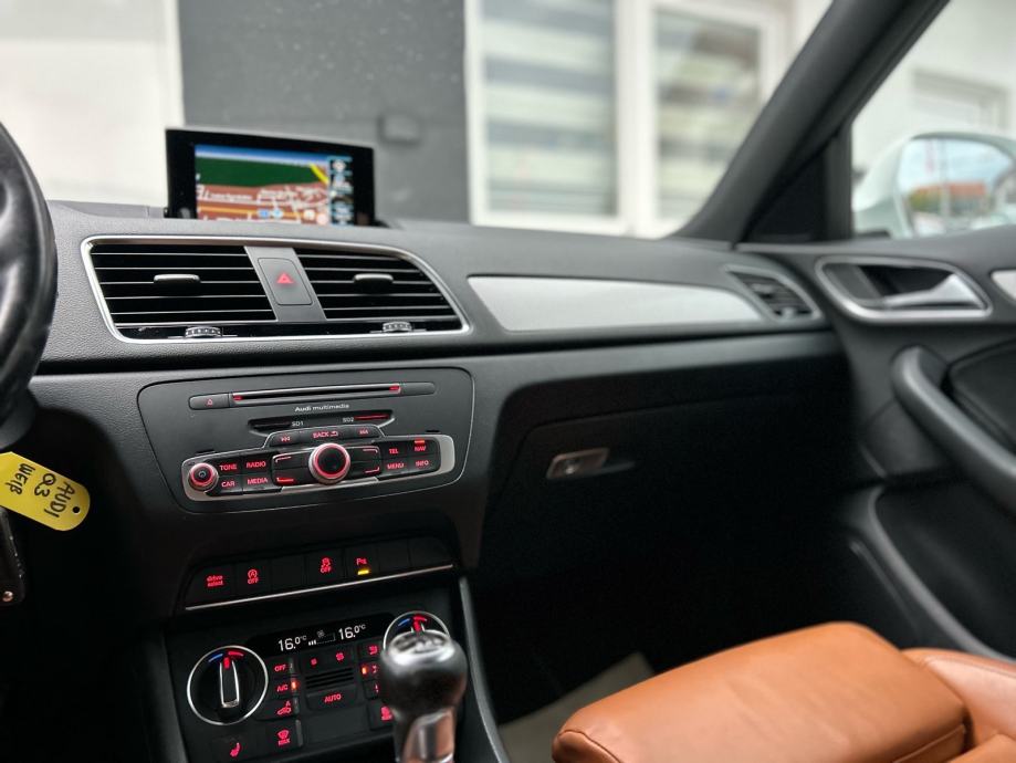 Audi Q3 2,0 TDI 2015G.REDIZAJN MODEL EXCLUSIVE OPREMA SERVISNA KNJIGA, fotografija 17