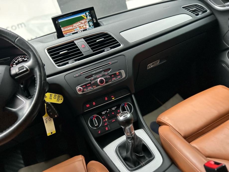 Audi Q3 2,0 TDI 2015G.REDIZAJN MODEL EXCLUSIVE OPREMA SERVISNA KNJIGA, fotografija 18