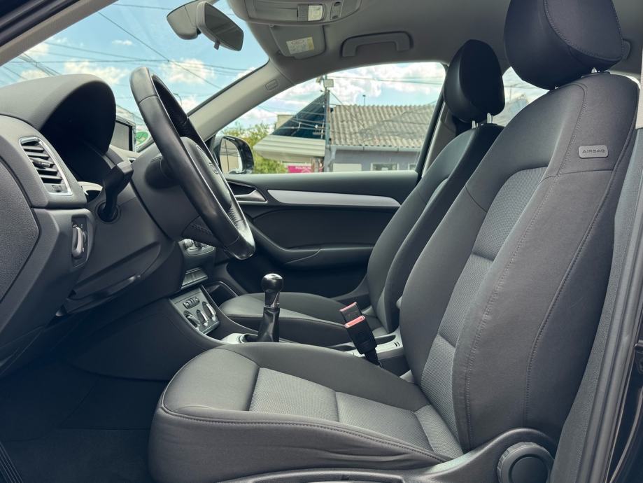 Audi Q3 2,0 TDI / S LINE / BIXENON / ALU / PDC / 150ks / JAMSTVO, fotografija 13