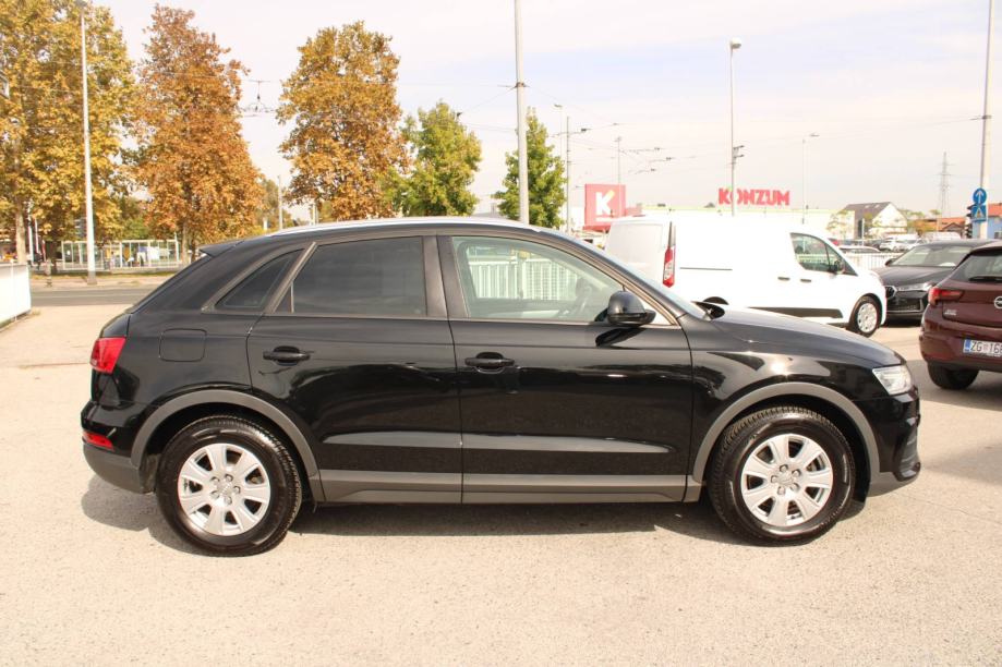 Audi Q3 2.0 TDi *NAVIGACIJA*, fotografija 4