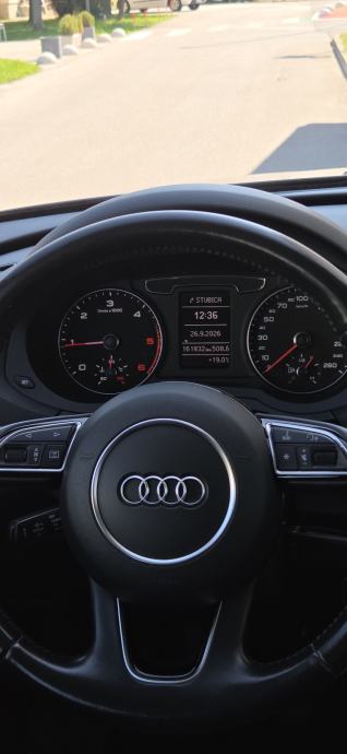 Audi Q3 2,0 TDI Sport, fotografija 8