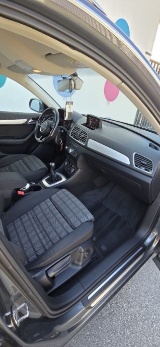 Audi Q3 2,0 TDI Sport, fotografija 3