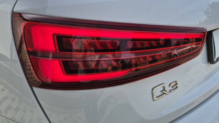 Audi Q3 2,0 TDI Sport&Style - 1.VLASNIK - NIJE UVOZ - KAO NOV -, fotografija 10
