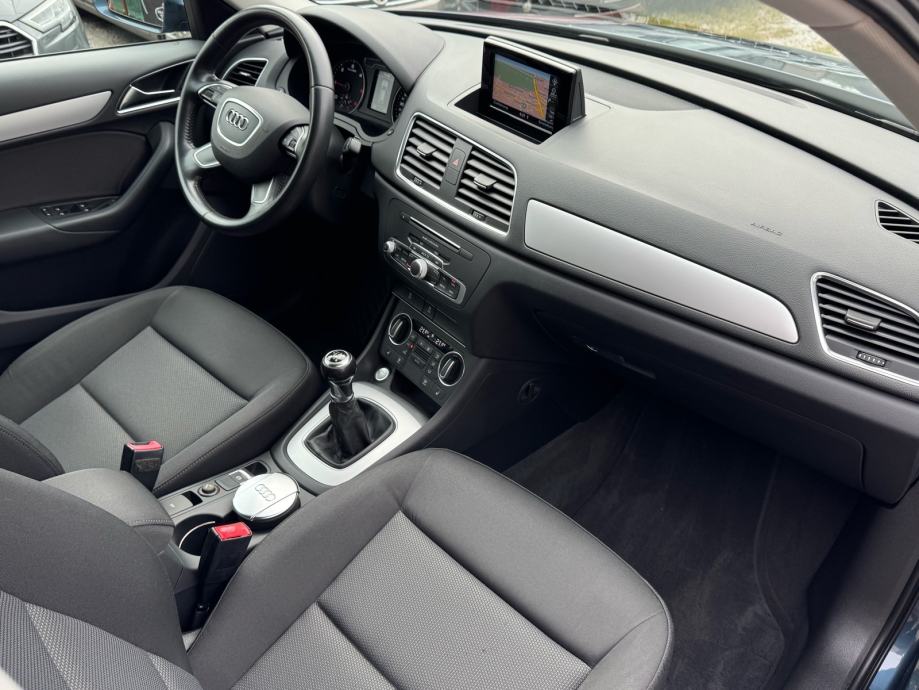Audi Q3 2,0 TDI / XENON / NAVI / 150ks / AUT KLIMA / PDC / JAMSTVO, fotografija 11