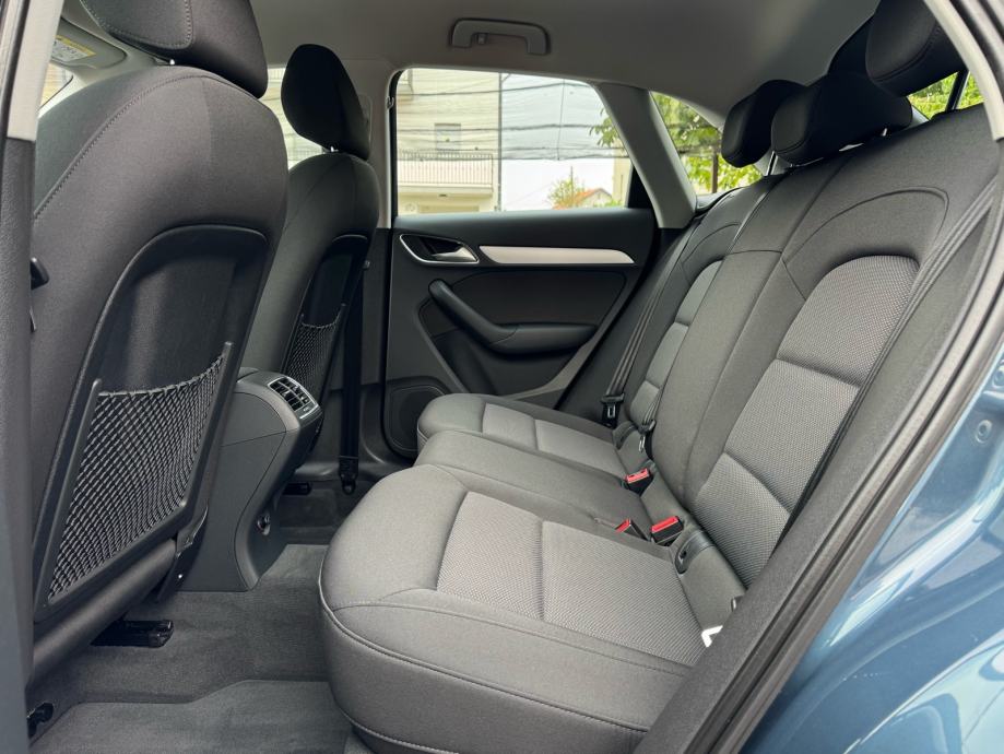 Audi Q3 2,0 TDI / XENON / NAVI / 150ks / AUT KLIMA / PDC / JAMSTVO, fotografija 12